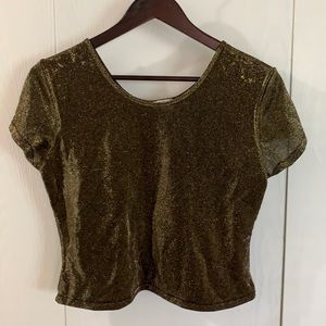 Heather Nicole Cropped Shirt Gold size Large
